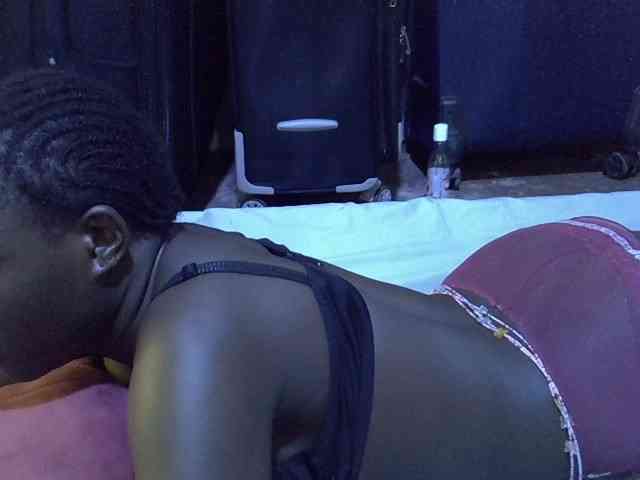 alora-skylar webcam