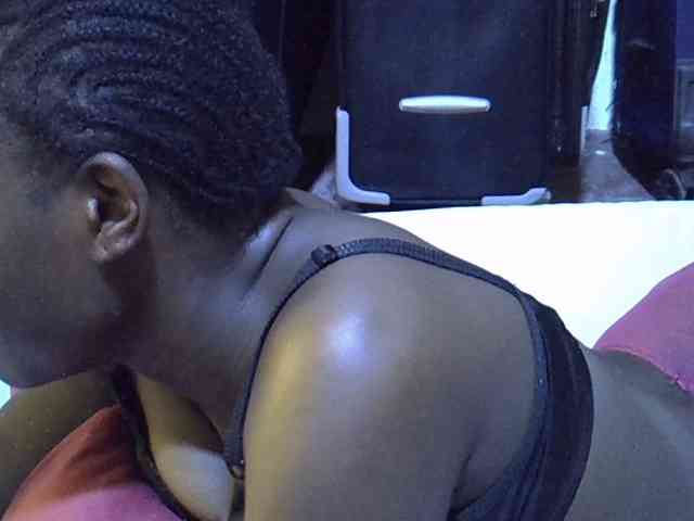 alora-skylar webcam