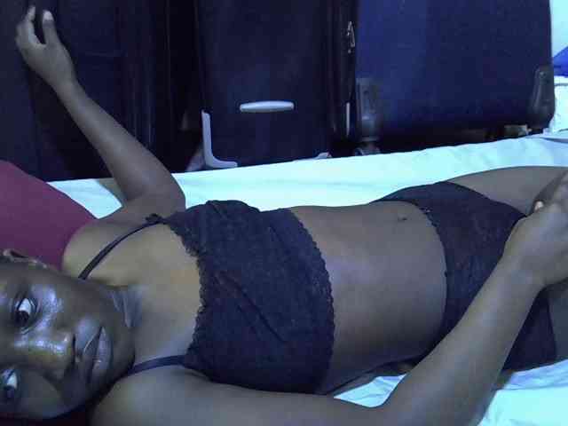alora-skylar webcam