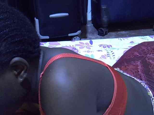 alora-skylar webcam