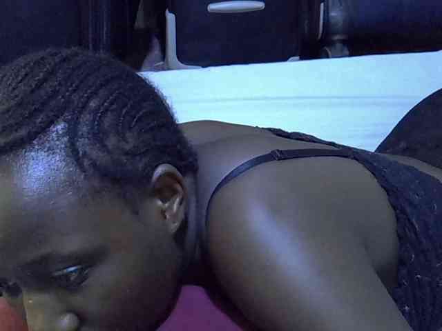 alora-skylar webcam