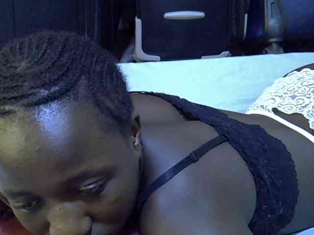 alora-skylar webcam