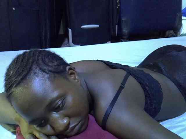 alora-skylar webcam