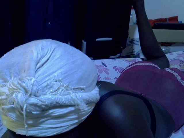 alora-skylar alora-skylar