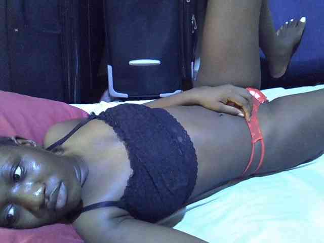 alora-skylar webcam