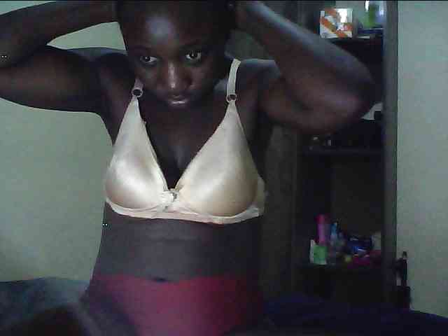 alora-skylar Live Webcam on BongaCams