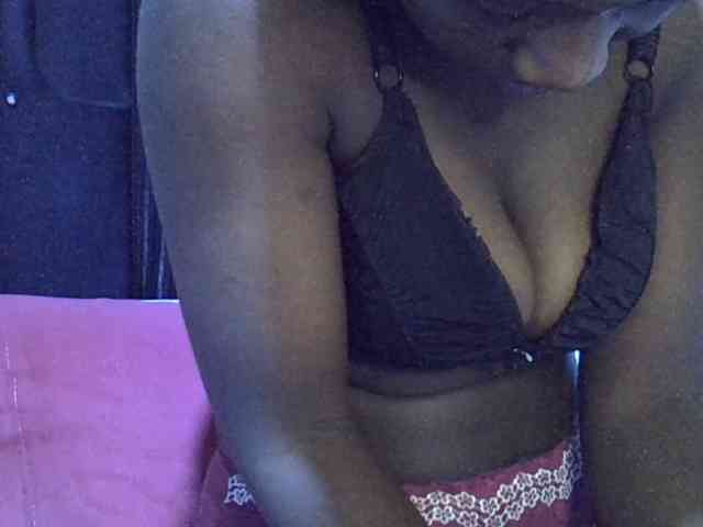 alora-skylar webcam