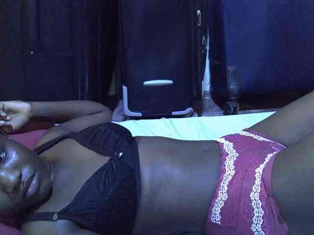 alora-skylar webcam