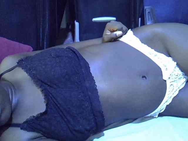 alora-skylar webcam