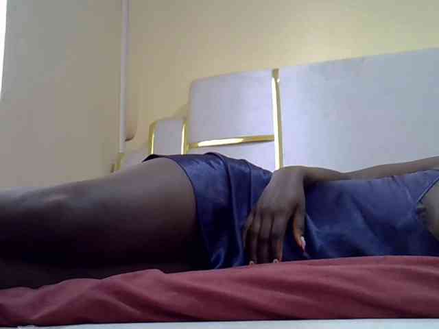 alora-skylar webcam