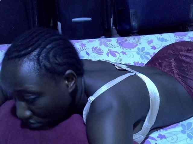 alora-skylar webcam