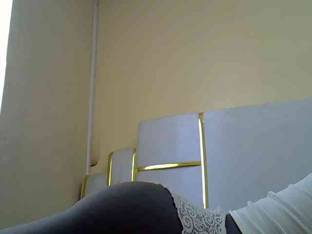 alora-skylar webcam