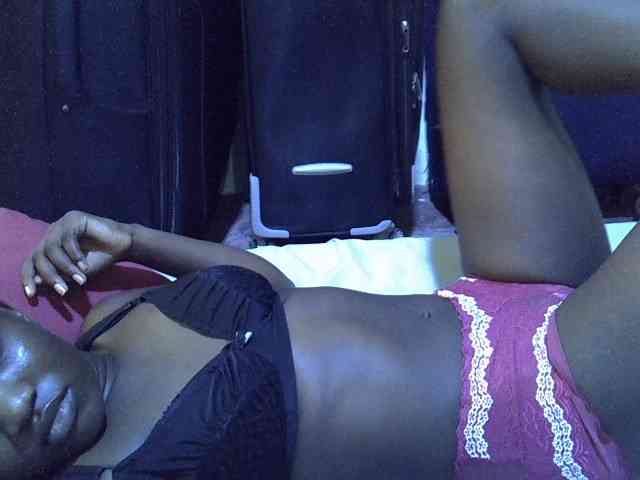 alora-skylar webcam