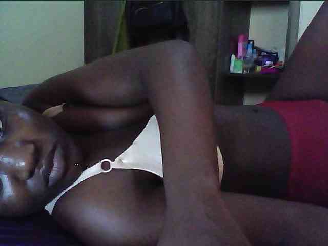 alora-skylar Live Webcam on BongaCams