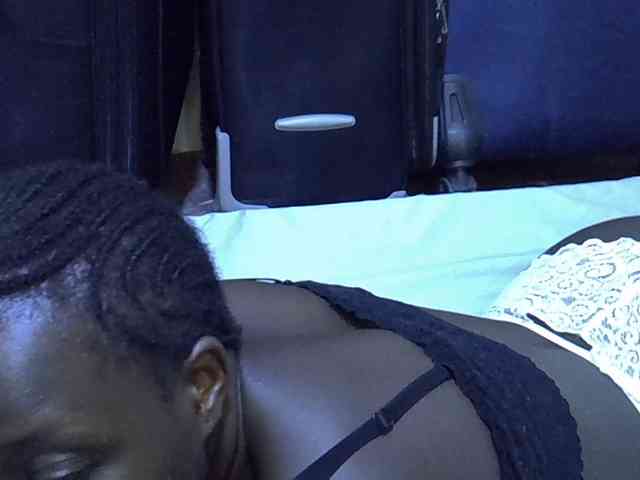 alora-skylar webcam