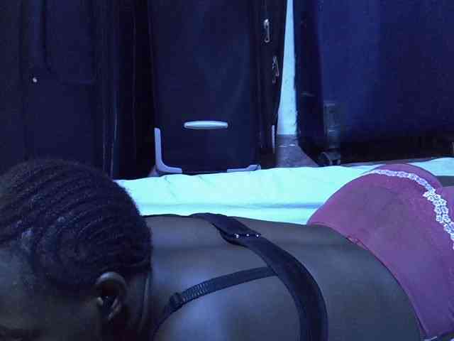 alora-skylar webcam
