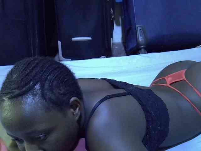 alora-skylar webcam