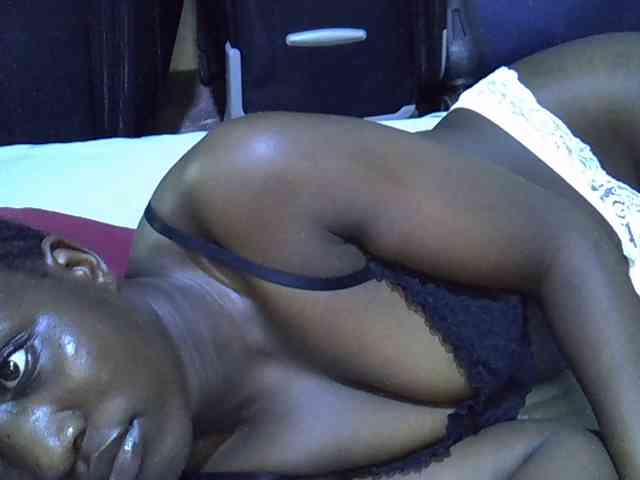 alora-skylar webcam