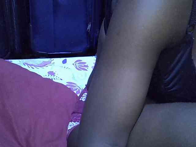 alora-skylar alora-skylar