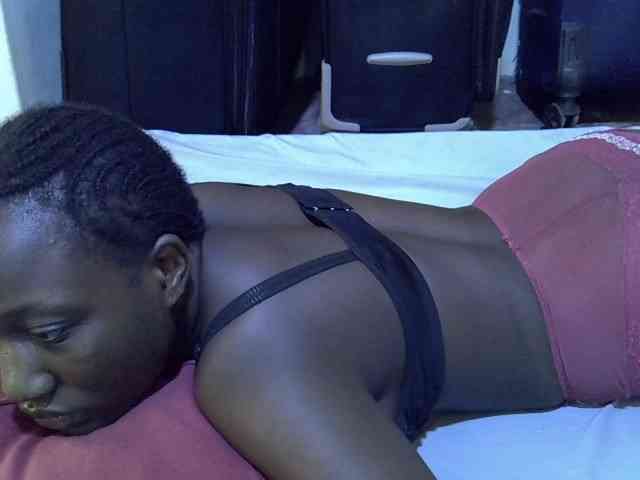 alora-skylar webcam