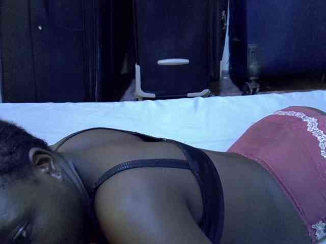 alora-skylar webcam