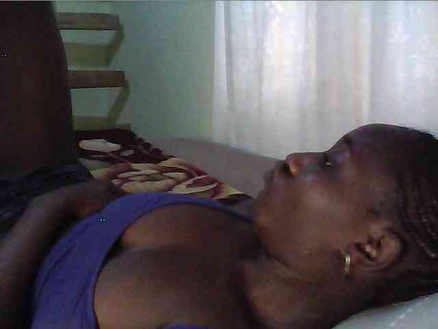 alora-skylar Live Webcam on BongaCams