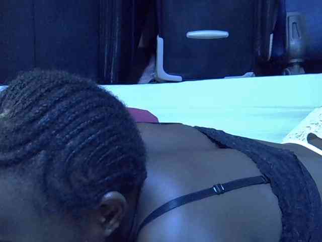 alora-skylar webcam