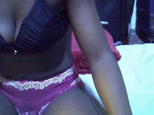 alora-skylar webcam