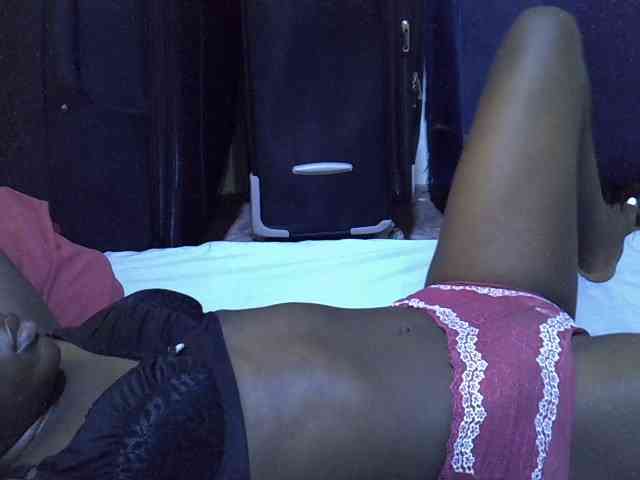 alora-skylar webcam