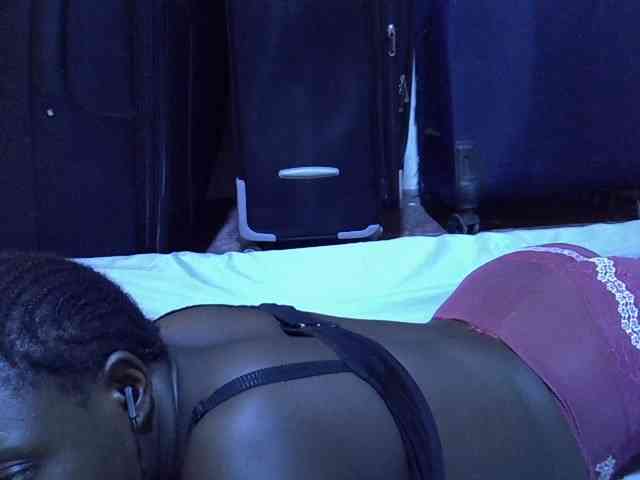 alora-skylar webcam