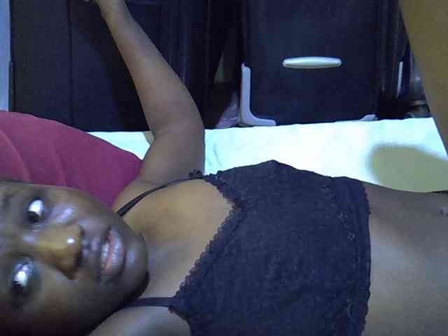 alora-skylar webcam