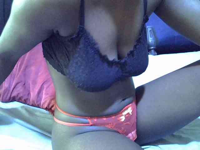 alora-skylar webcam