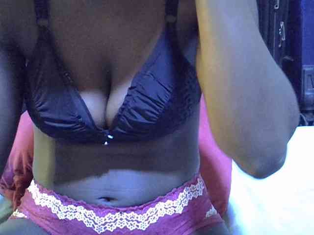 alora-skylar webcam