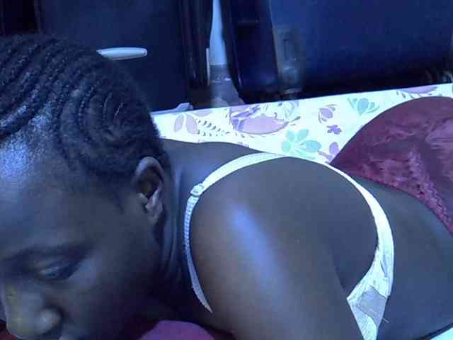 alora-skylar webcam