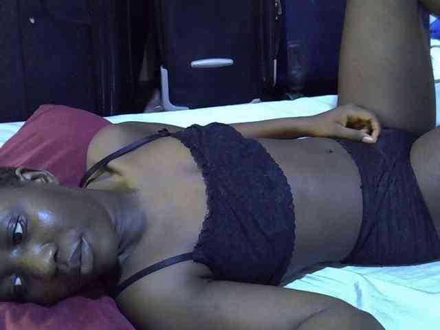 alora-skylar webcam