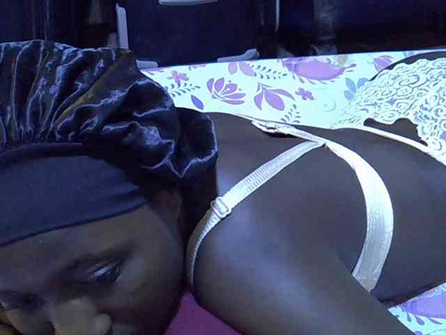 alora-skylar webcam