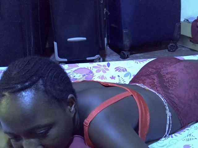 alora-skylar webcam