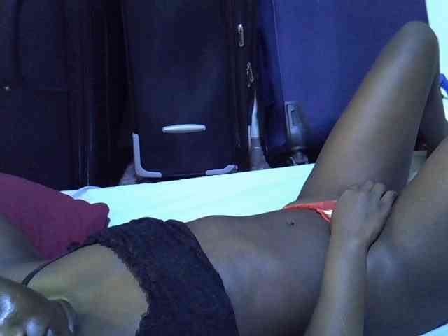 alora-skylar webcam