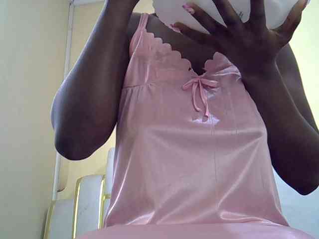 alora-skylar webcam