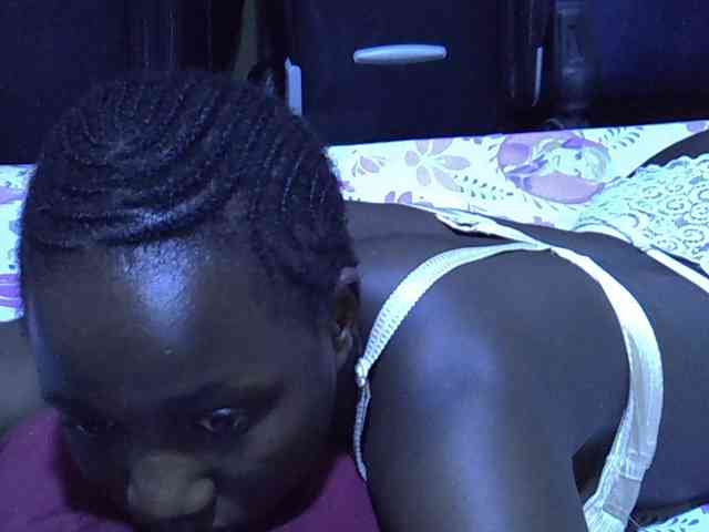 alora-skylar webcam