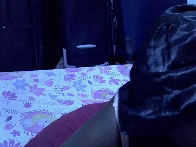 alora-skylar webcam