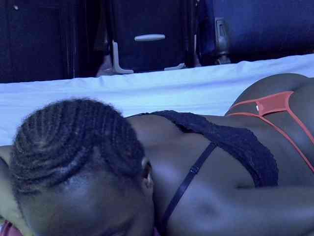 alora-skylar webcam