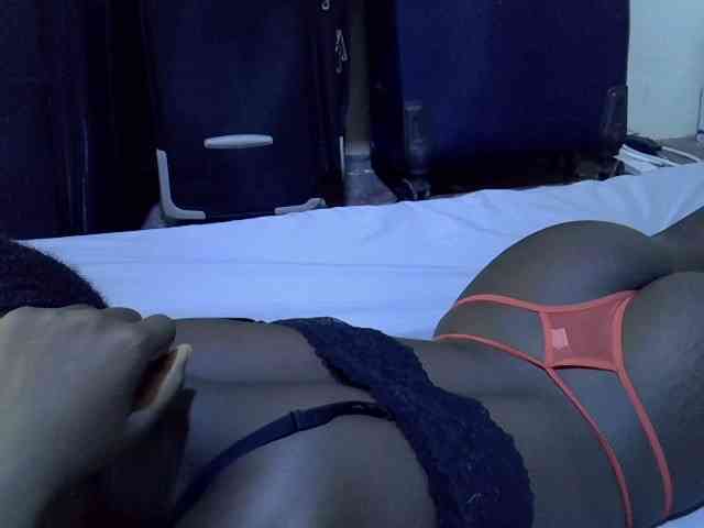 alora-skylar webcam