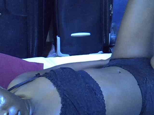 alora-skylar webcam