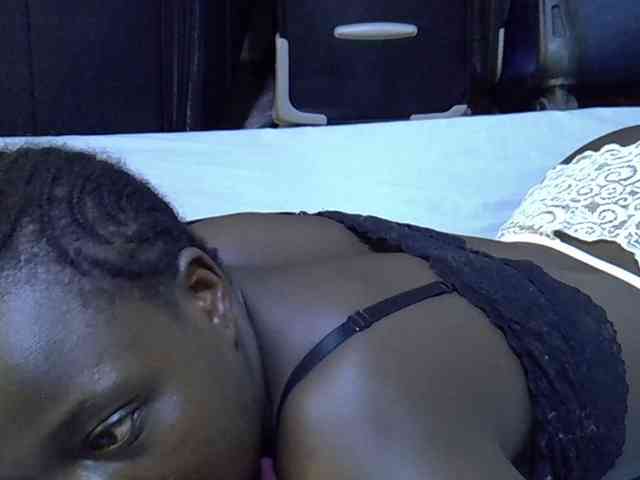 alora-skylar webcam