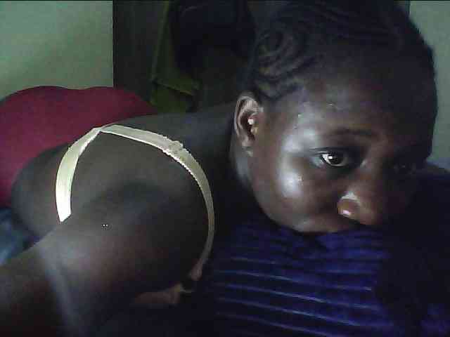 alora-skylar Live Webcam on BongaCams