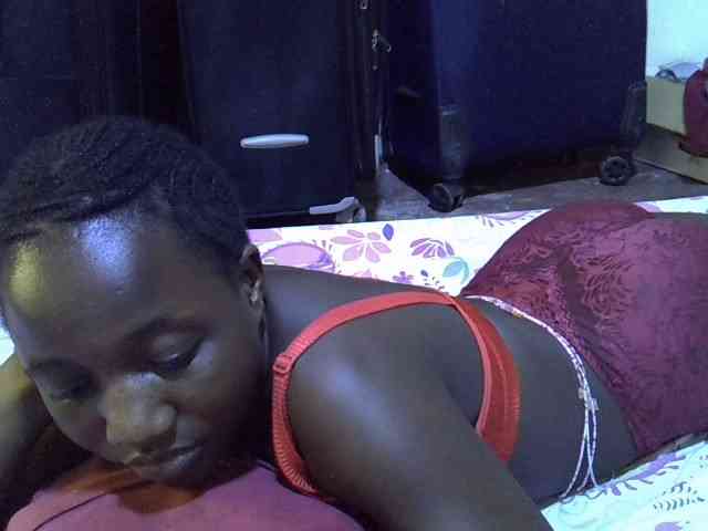 alora-skylar webcam