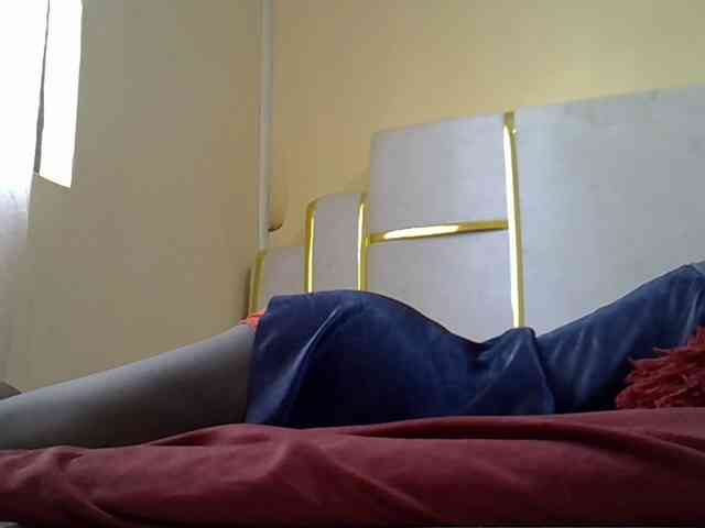 alora-skylar webcam