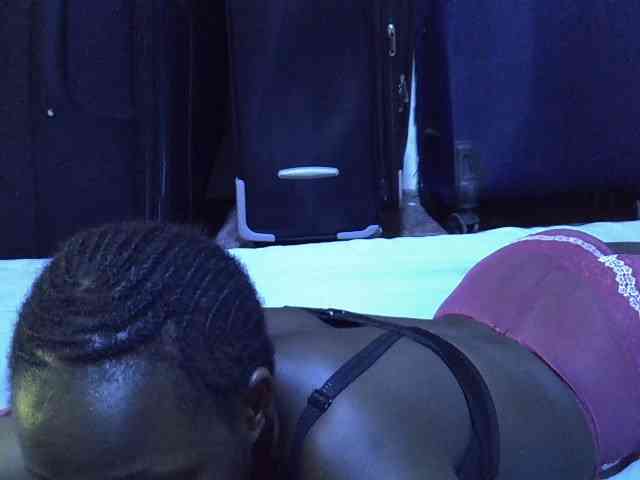 alora-skylar webcam