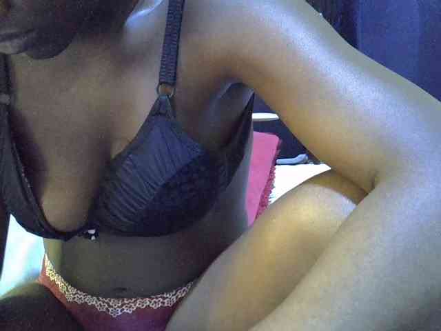 alora-skylar webcam
